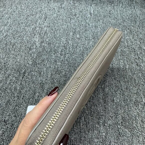 Gucci Zippy Leather Wallet 220-012225 - Picture 4 of 9